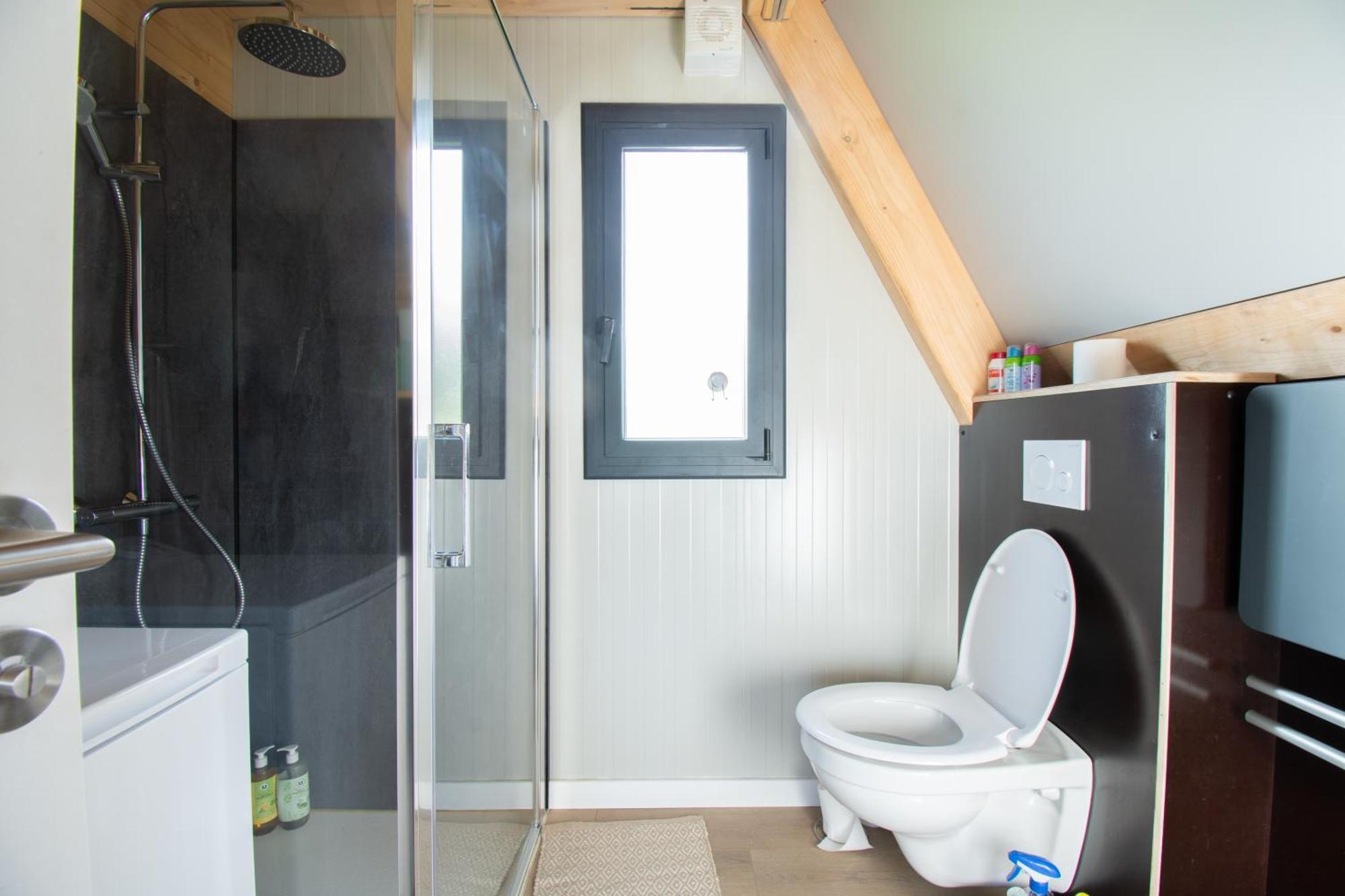 Le Tipi Bleu Tiny House Neuve Avec Terrasse Et Jardin Villa Camaret-sur-Mer Exterior photo